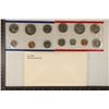 Image 2 : 1981 US MINT SET (UNC) P/D/S (WITH ENVELOPE)