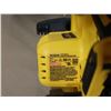 Image 2 : ENS DE SCIE CIRCULAIRE 7-1/4" DEWALT DCS570P1