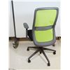 Image 2 : CHAISE DE BUREAU ACTIV SEATING #A-57-GREEN