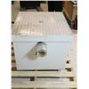 Image 2 : SÉPARATEUR ENCASTRÉ EN POLYPROPYLÈNE #PUM318