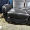 Image 3 : Triple Reclining Sofa (76x35x39)