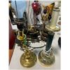 Image 2 : 9 Assorted Lamps - Wall Hanging & Table Lamps
