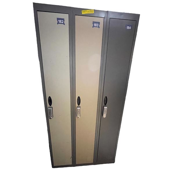 Rolling Double Sided Lockers (3 Per Side) (w/Unknown Combos) (73x36x30)