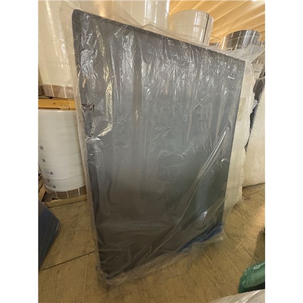Queen Size Beautyrest Lux Base Box Spring