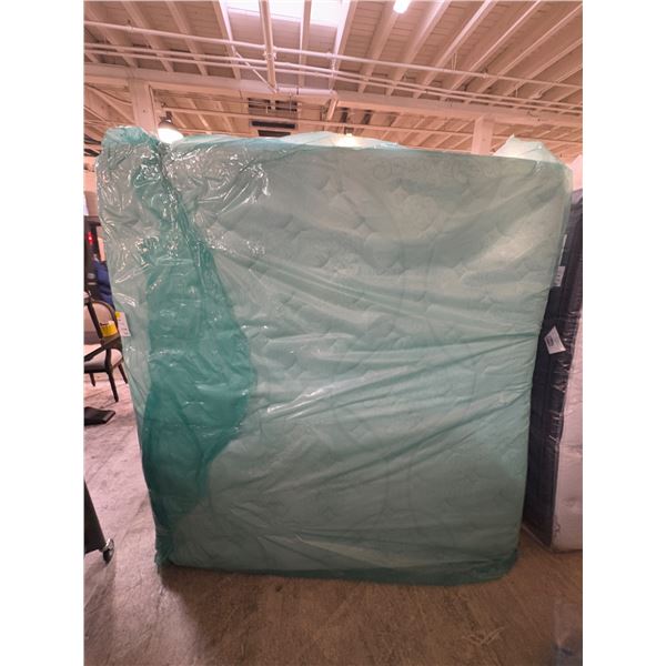Kingsize Grand Gemma Beautyrest Mattress