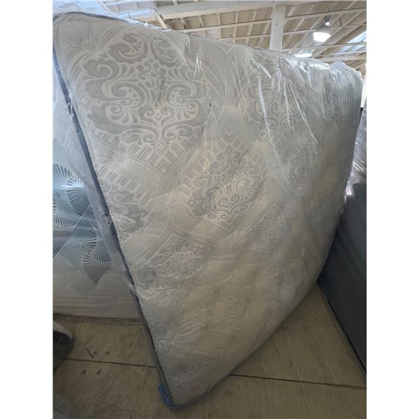 King Size Simmons Superb BT Mattress