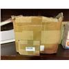Image 3 : Blinds, Box of S Hooks, Noahs Art Book & Bath Time, & 2 Full Microfibre Sheet Sets