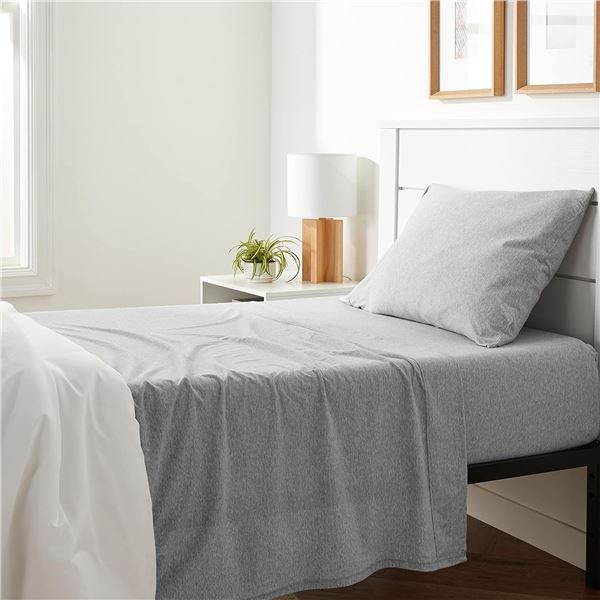New Case of 4 Amazon Basics Heather Jersey Sheet Set