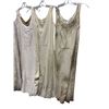 Image 2 : Altered Carbon Season 1 Ep.2 #32 Lizzie Action Hero Dresses Includes -4 Dresses (1 Blood Stain from 