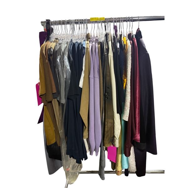 Assorted Set Dec Clothing