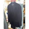 Image 3 : 7 Assorted Suits