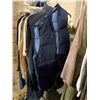 Image 10 : Assorted Set Dec Clothing - Jackets, Sweaters, Flannels, Jersey & Etc.