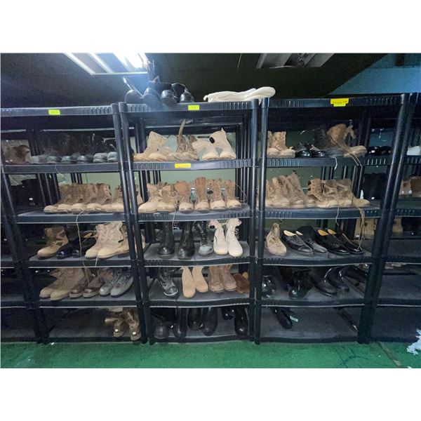 Large group of assorted Millitary shoes / boots