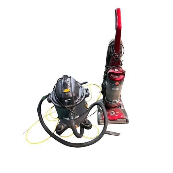Group of 2 Vacuums - includes Mastercraft wet/dry vac / Hoover Windtunnel 2 channels of suction