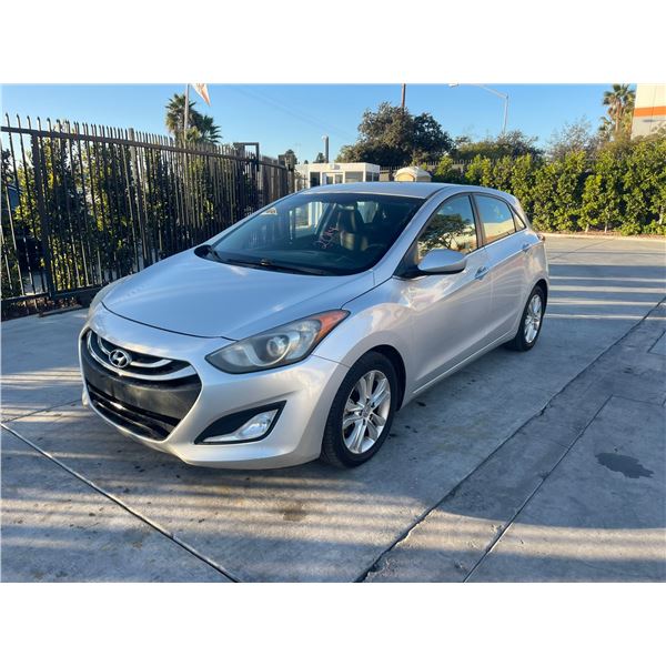 HYUN ELANTRA 2014 O/S-WAIT/TITLE