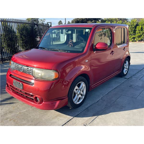 NISS CUBE 2011 WAIT/TITLE