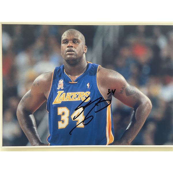 LA Lakers Shaquille O'Neal signed photo