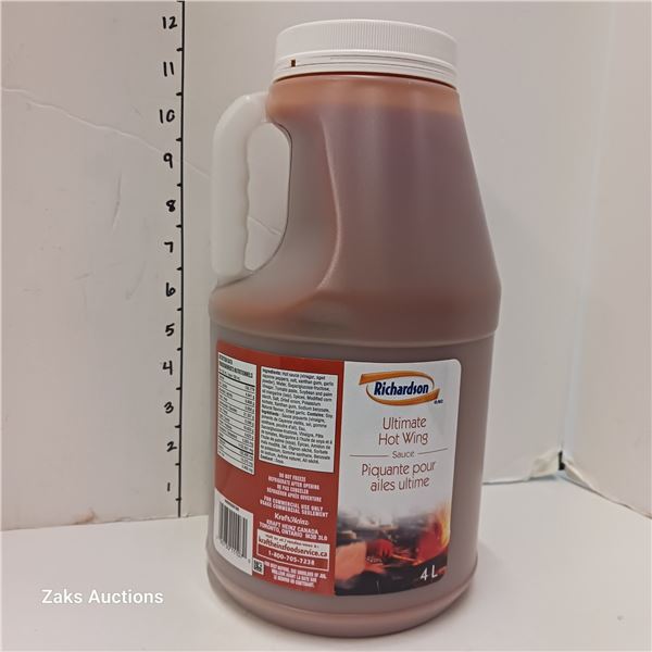 Sealed 4 Litre Richardson Ultimate Hot Wing Sauce - BB De 23 2024