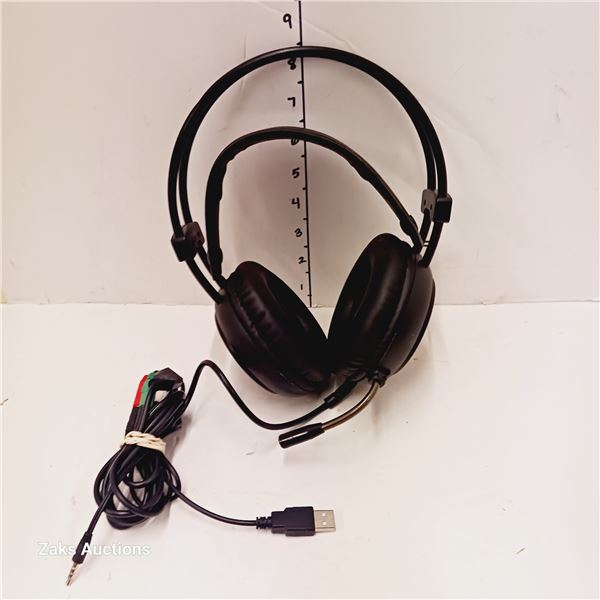 Pair of Toronto Maple Leafs Over The Ear Headphones