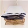 Image 1 : Lot of Queen Size Linen - Clean