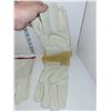 Image 4 : Lot of 3 Pairs of Leathers Work Gloves