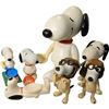 Image 1 : 7 Assorted Vintage Peanuts Snoopy Collectible Toys
