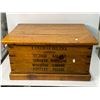 Image 1 : Vintage Black Beauty Axel Grease Wooden Chest