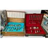 Image 1 : 2 Vintage Cutlery Sets, Rodgers & Oneida, In Original Wooden Cases