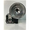 Image 2 : Vintage Brownie Hawk Eye Camera Flash Model