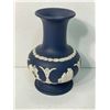 Image 1 : Vintage Wedgwood Vase