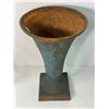 Image 1 : Vintage Cast Iron Urn