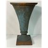 Image 2 : Vintage Cast Iron Urn
