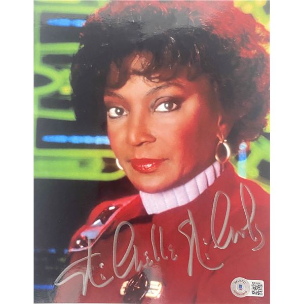 Star Trek Michelle Nichols Signed Photo. Beckett Authenticated. 8x10 inches
