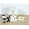 Image 1 : LAMPE ET SCULPTURE EN PIERRE