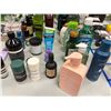 Image 2 : LOT DE PRODUITS D'HYGIÈNE PERSONNELLE ASST