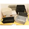 Image 1 : LOT DE 7 BOÎTES ASST