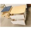 Image 2 : LOT DE 2 MEUBLES ASST