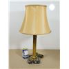 Image 1 : LAMPE DE TABLE