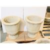 Image 1 : LOT DE 2 POTS EN CIMENT 17"x21"