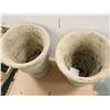 Image 2 : LOT DE 2 POTS EN CIMENT 17"x22"