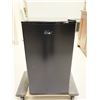 Image 1 : MINI FRIGO MASTER CHEF 19"x18"x32"