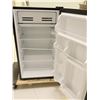Image 2 : MINI FRIGO MASTER CHEF 19"x18"x32"