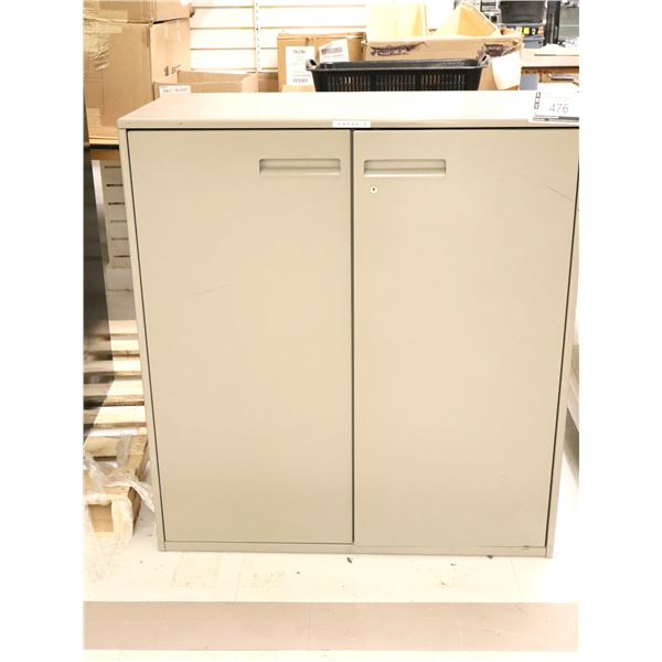 ARMOIRE MÉTAL 36"x18"x39"