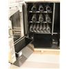 Image 2 : DISTRIBUTEUR AUTOMATIQUE AVEC BASE 26"x26"x65" AVEC CLÉ