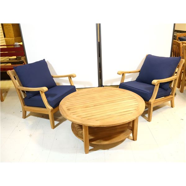 TABLE 40"x17" AVEC 2 FAUTEUILS