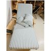 Image 2 : CHAISE LONGUE