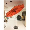 Image 2 : PARASOL DE TERRASSE ROUGE AVEC SOCLE 8'h.x8'd.
