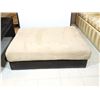 Image 1 : POUF 46"x38"x13"