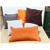 Image 1 : LOT DE 7pcs COUSSINS ASST