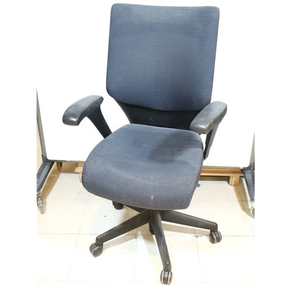 CHAISE DE BUREAU